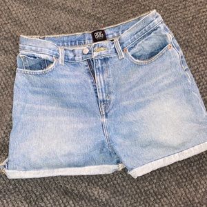 BDG Mom Jean Shorts